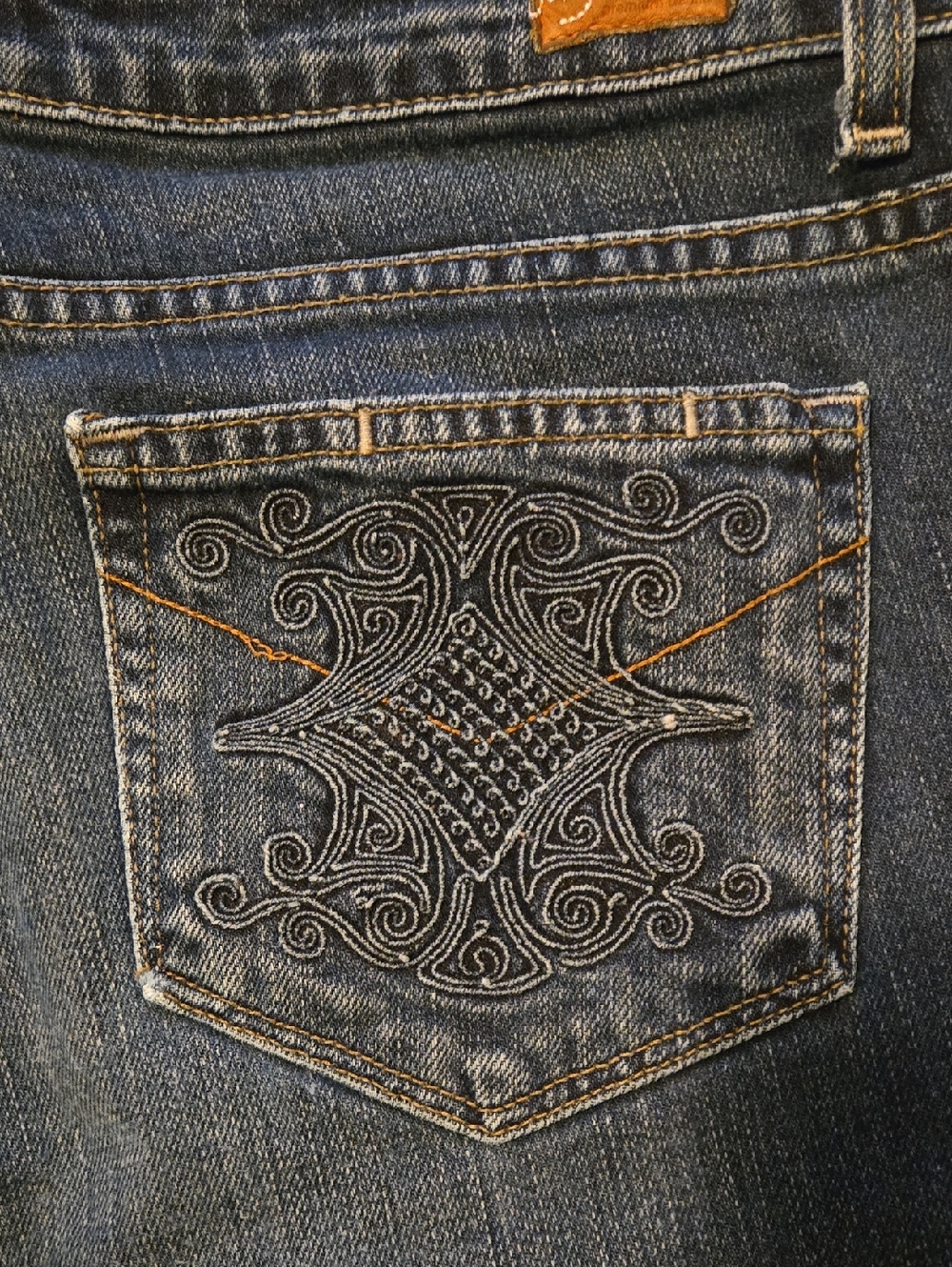 PAIGE Hollywood Hills  Embroidered Bootcut Jeans - Picture 5 of 13